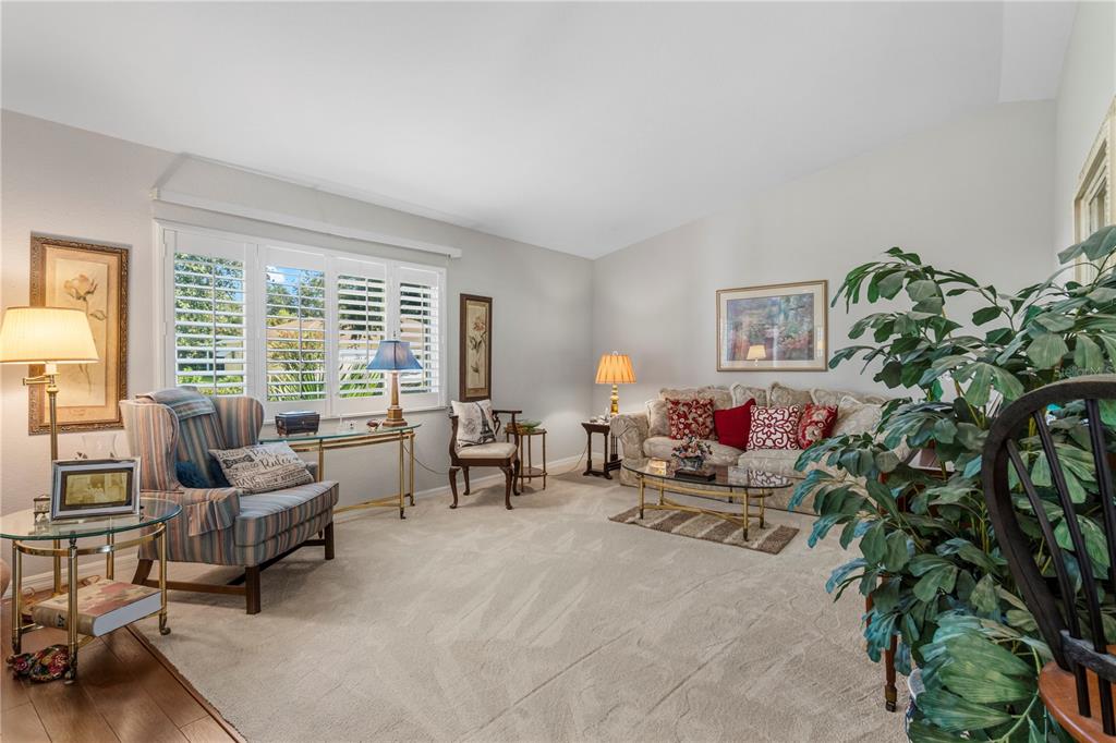 11572 Southwest 140th Loop Dunnellon, FL 34432 - Photo 4 of 21 Gallery Image 4