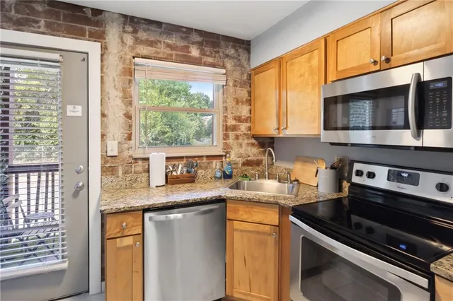 $1,450 | 561 Formwalt Street Southwest, Unit 3, Atlanta, GA 30312