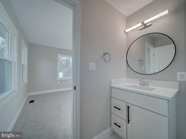 $3,990 | 4432 Indigo Lane, Harwood, MD 20776