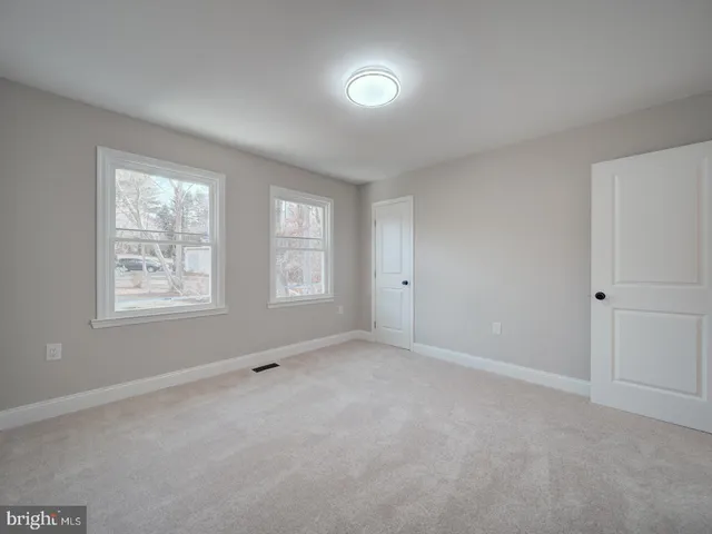 $3,990 | 4432 Indigo Lane, Harwood, MD 20776