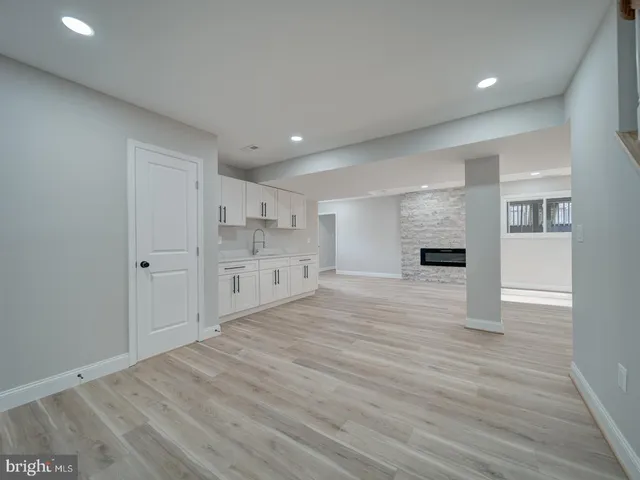 $3,990 | 4432 Indigo Lane, Harwood, MD 20776