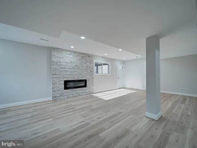 $3,990 | 4432 Indigo Lane, Harwood, MD 20776