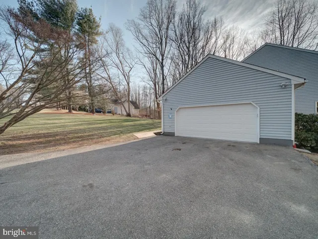 $3,990 | 4432 Indigo Lane, Harwood, MD 20776