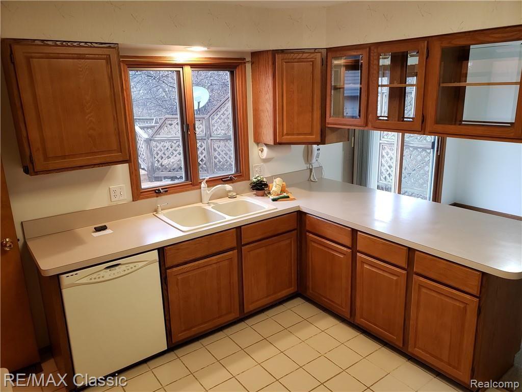 2171 Maplecrest Road Sterling Heights, MI 48310 - Photo 2 of 33 Kitchen sink cabinets view.jpg