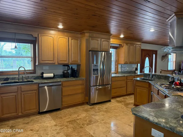 $899,777 | 8125 Highpoint Road, Panama City, FL 32404