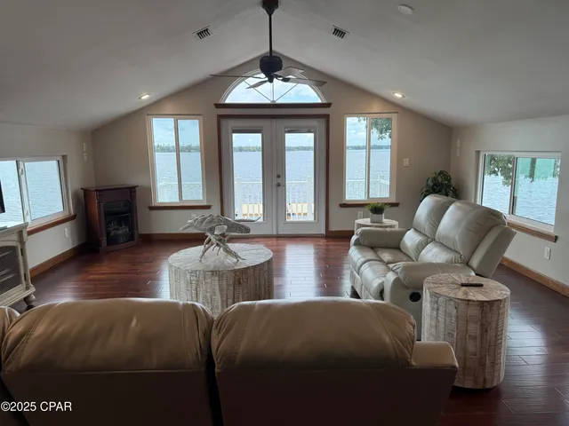 $899,777 | 8125 Highpoint Road, Panama City, FL 32404