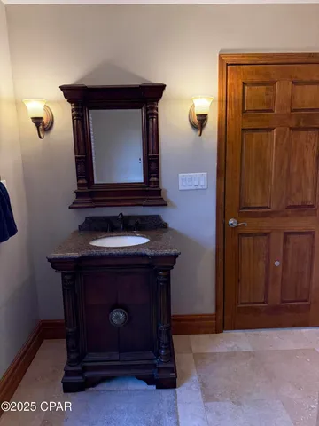 $899,777 | 8125 Highpoint Road, Panama City, FL 32404