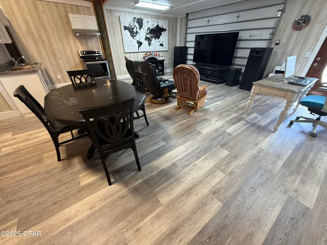 $899,777 | 8125 Highpoint Road, Panama City, FL 32404