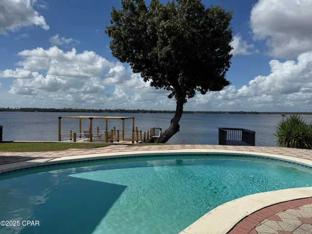 $899,777 | 8125 Highpoint Road, Panama City, FL 32404