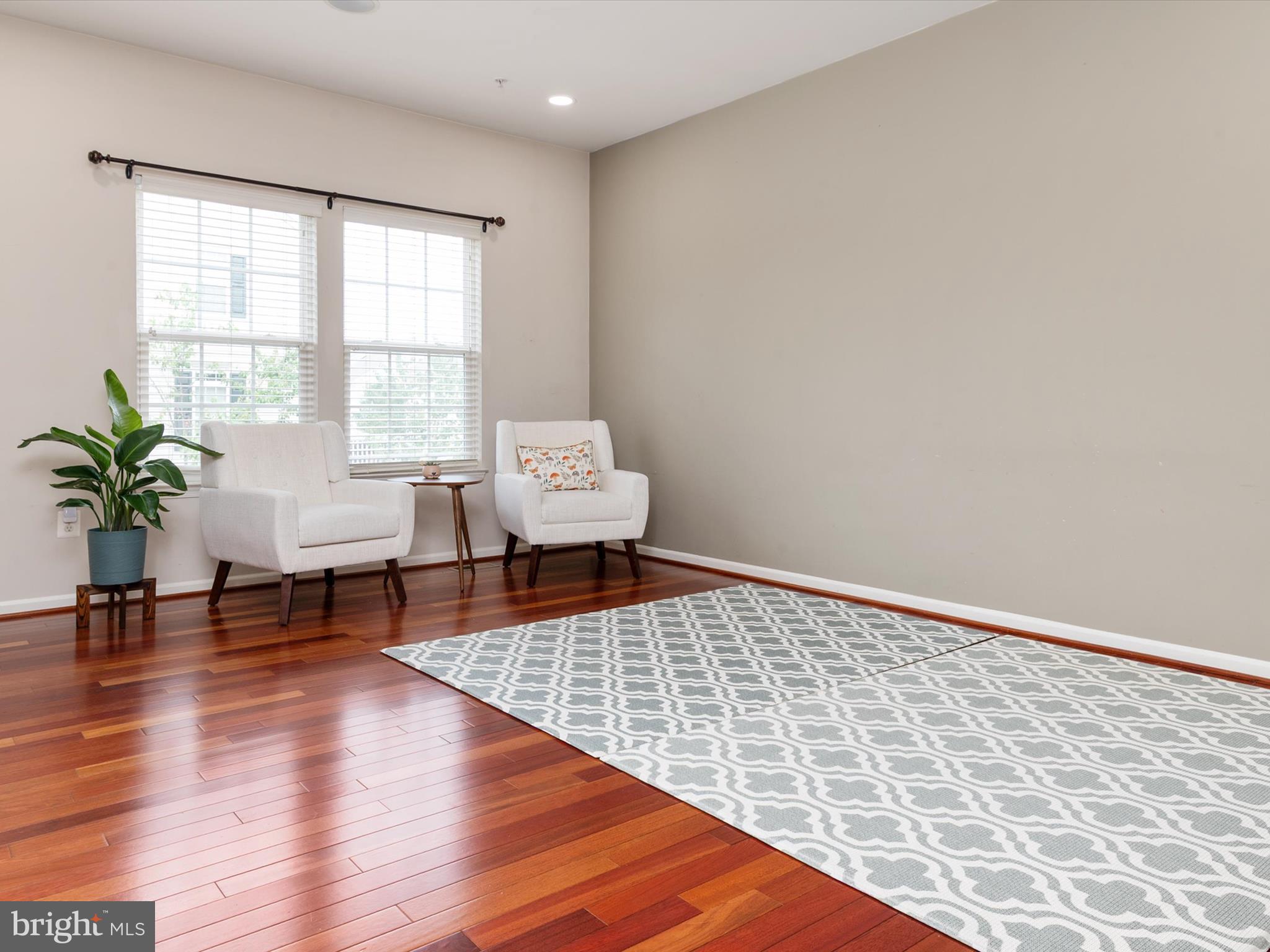 6888 Tasker Falls Elkridge, MD 21075 - Photo 13 of 47 a living room with furniture and wooden floor