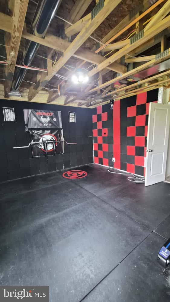 2488 Westwind Boulevard Cambridge, MD 21613 - Photo 30 of 32 a view of parking garage