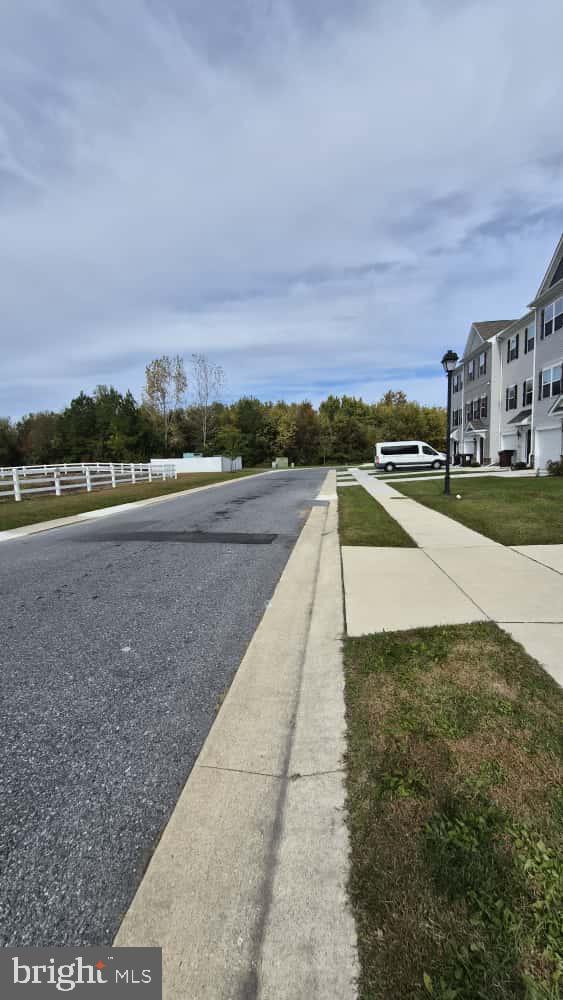 2488 Westwind Boulevard Cambridge, MD 21613 - Photo 3 of 32 a view of a terrace with skyline