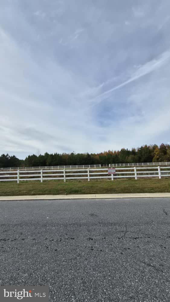 2488 Westwind Boulevard Cambridge, MD 21613 - Photo 5 of 32 a view of lake view and mountain