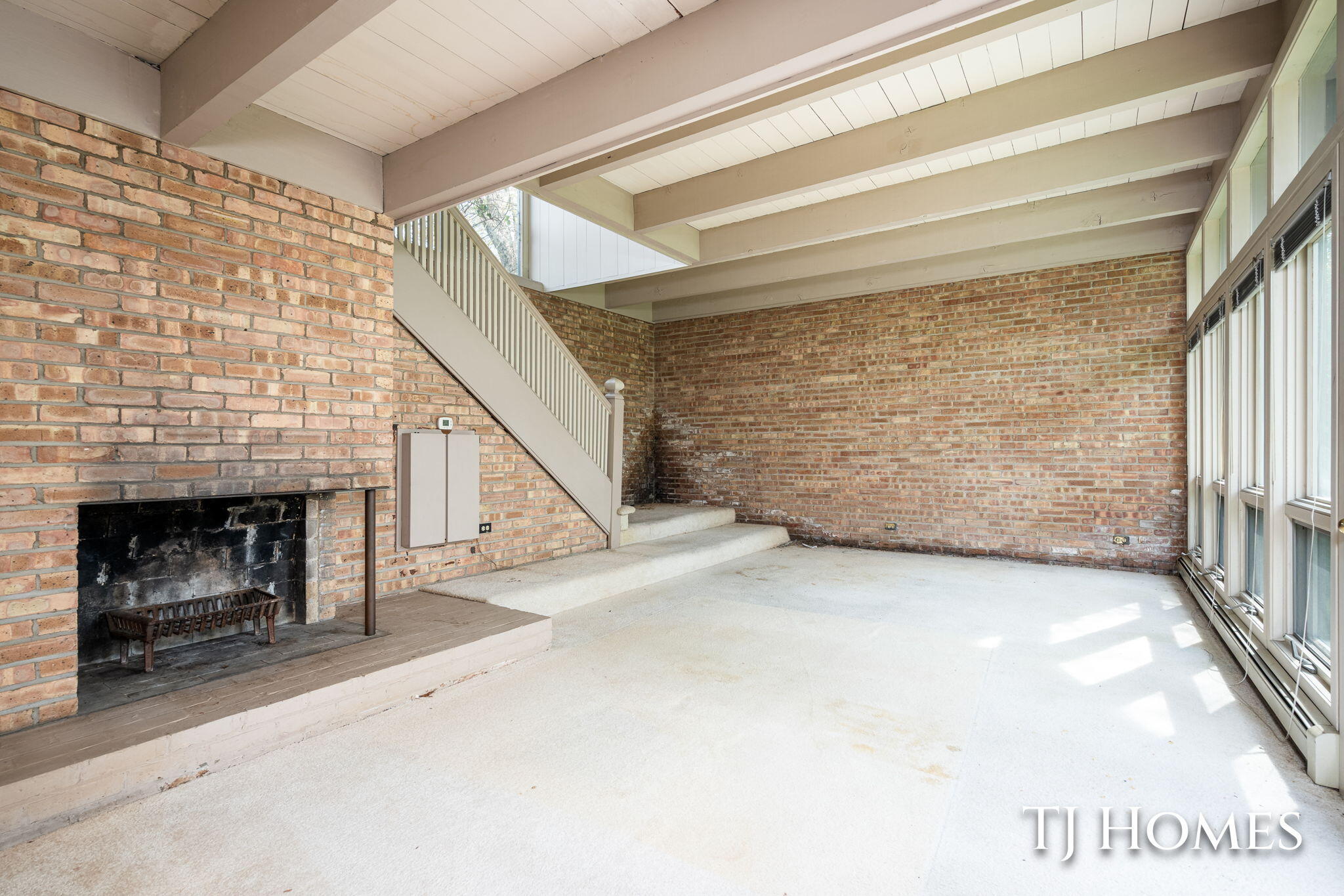 2914 Cascade Road Southeast Grand Rapids, MI 49506 - Photo 19 of 46 21-web-or-mls-2914 Cascade Rd SE-12