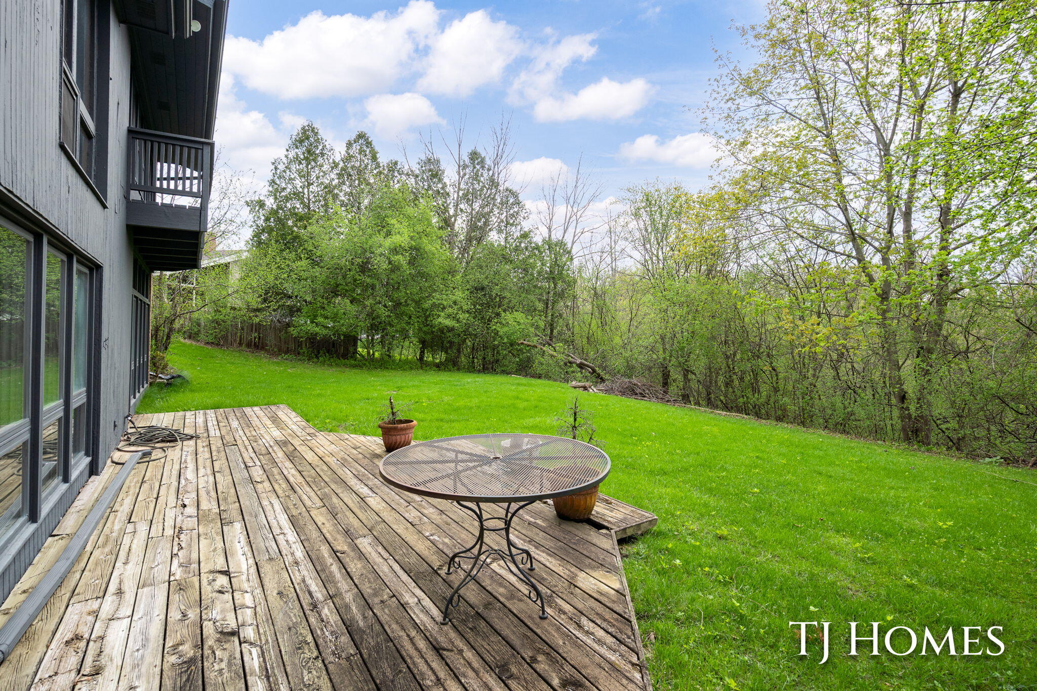 2914 Cascade Road Southeast Grand Rapids, MI 49506 - Photo 33 of 46 17-web-or-mls-2914 Cascade Rd SE-8