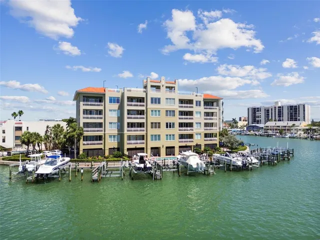 $5,900 | 200 Skiff Point, Unit 202, Clearwater Beach, FL 33767