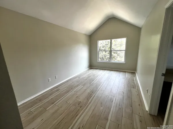 $1,650 | 4142 St Charles Bay, San Antonio, TX 78229