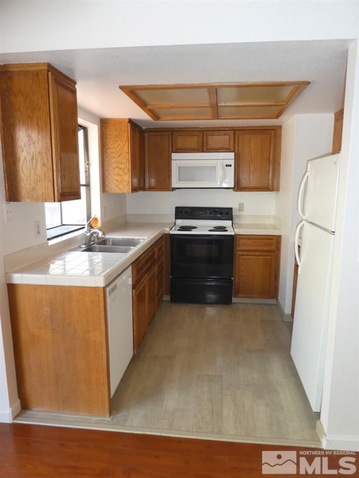 2346 Melody Lane Reno, NV 89512 - Photo 4 of 10 Photo 4
