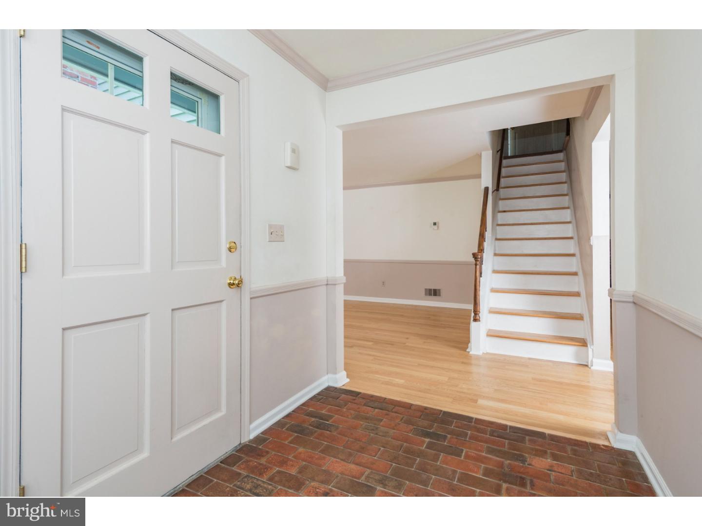 349 Cold Soil Road Princeton, NJ 08540 - Photo 4 of 25