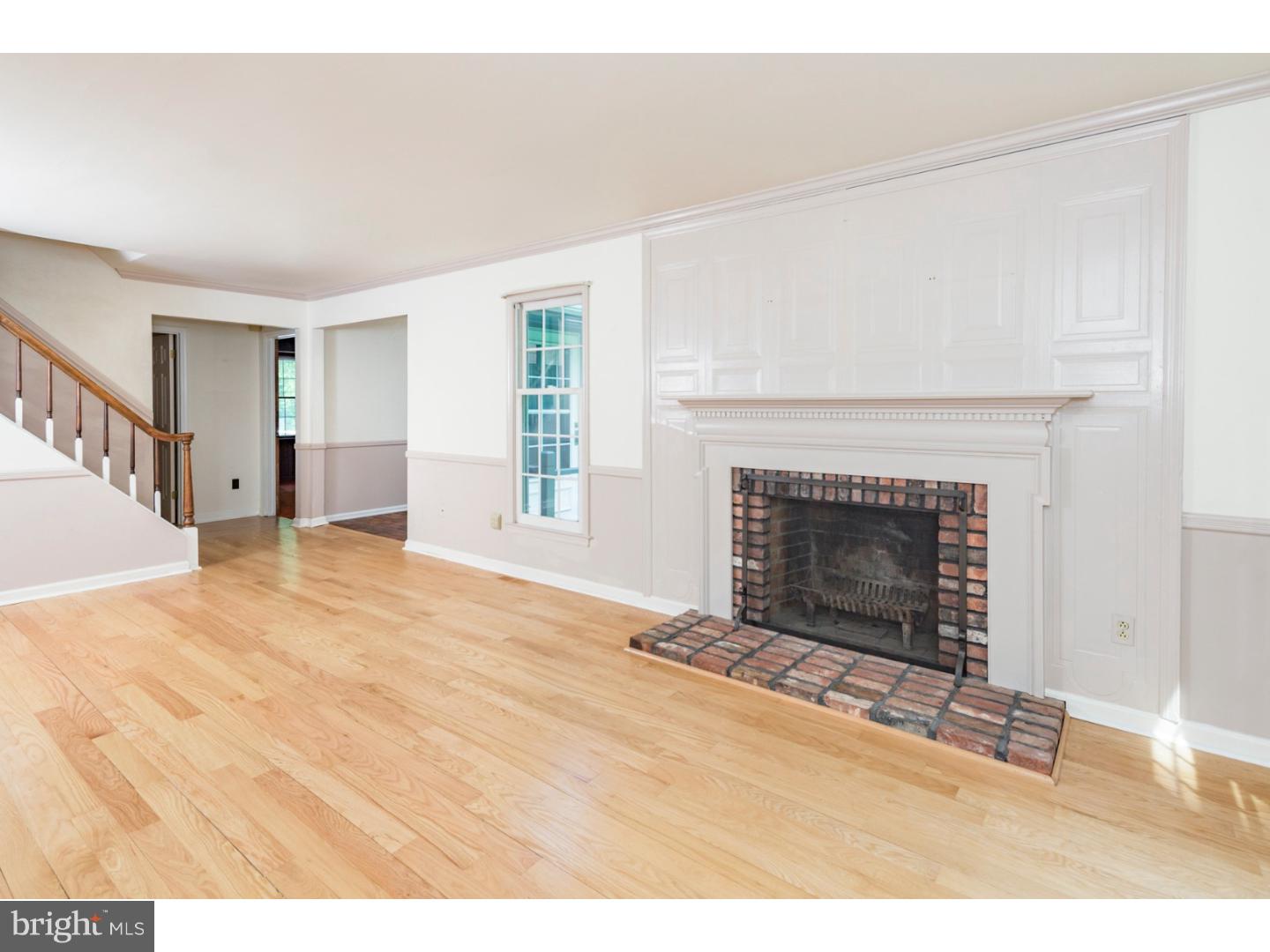 349 Cold Soil Road Princeton, NJ 08540 - Photo 6 of 25