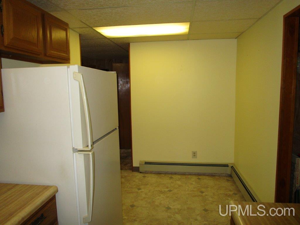 6013 Rivers 22nd Road Gladstone, MI 49837 - Photo 10 of 11