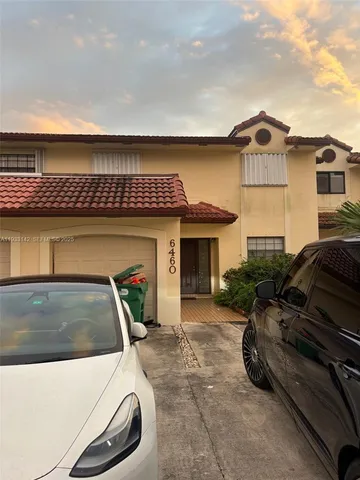 $2,500 | 6460 Northwest 192nd Terrace, Unit 6460, Hialeah, FL 33015