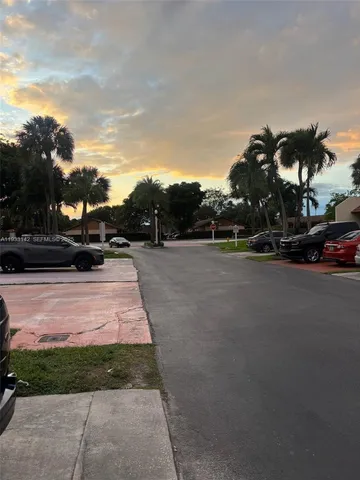 $2,500 | 6460 Northwest 192nd Terrace, Unit 6460, Hialeah, FL 33015