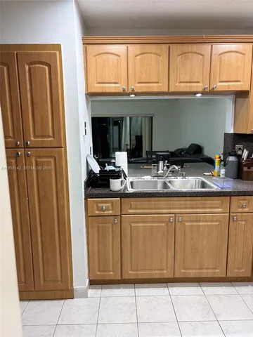 $2,500 | 6460 Northwest 192nd Terrace, Unit 6460, Hialeah, FL 33015