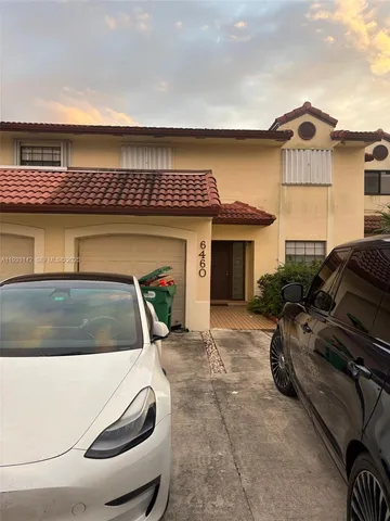 $2,500 | 6460 Northwest 192nd Terrace, Unit 6460, Hialeah, FL 33015