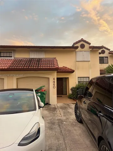 $2,500 | 6460 Northwest 192nd Terrace, Unit 6460, Hialeah, FL 33015