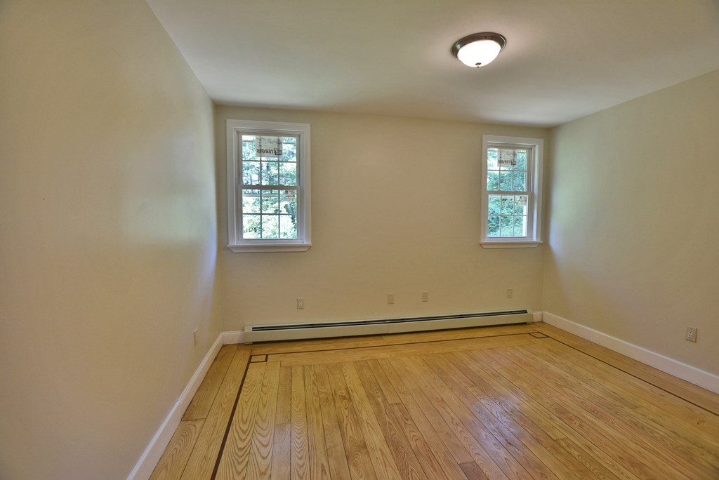 246 Mattity Road North Smithfield, RI 02896 - Photo 10 of 15