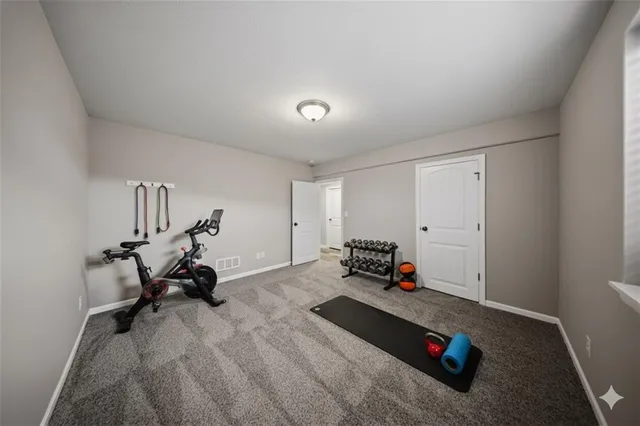 $2,650 | 605 Poplar Court, Belton, MO 64012