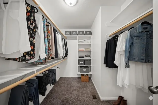 $2,650 | 605 Poplar Court, Belton, MO 64012