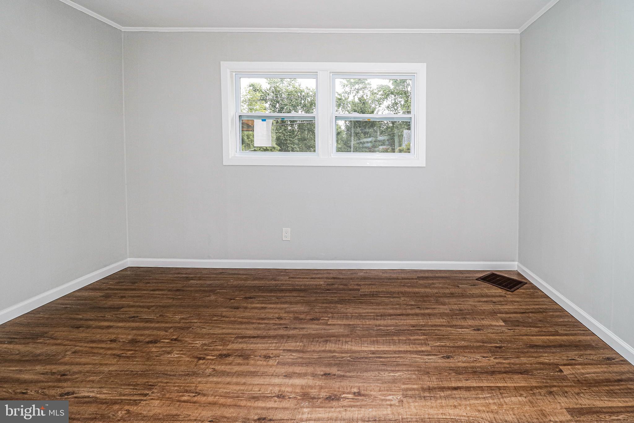 55 Farrell Avenue Ewing, NJ 08618 - Photo 17 of 32