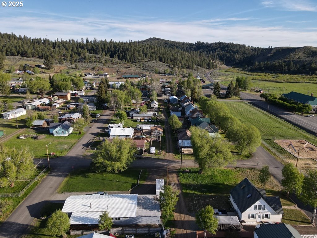 309 A Avenue Seneca, OR 97873 - Photo 23 of 35 an aerial view of multiple house
