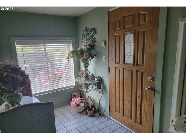 a view of a interior of the house