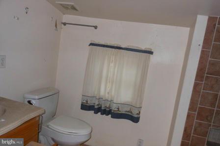 17130 Kibler Road Culpeper, VA 22701 - Photo 6 of 8 Bath