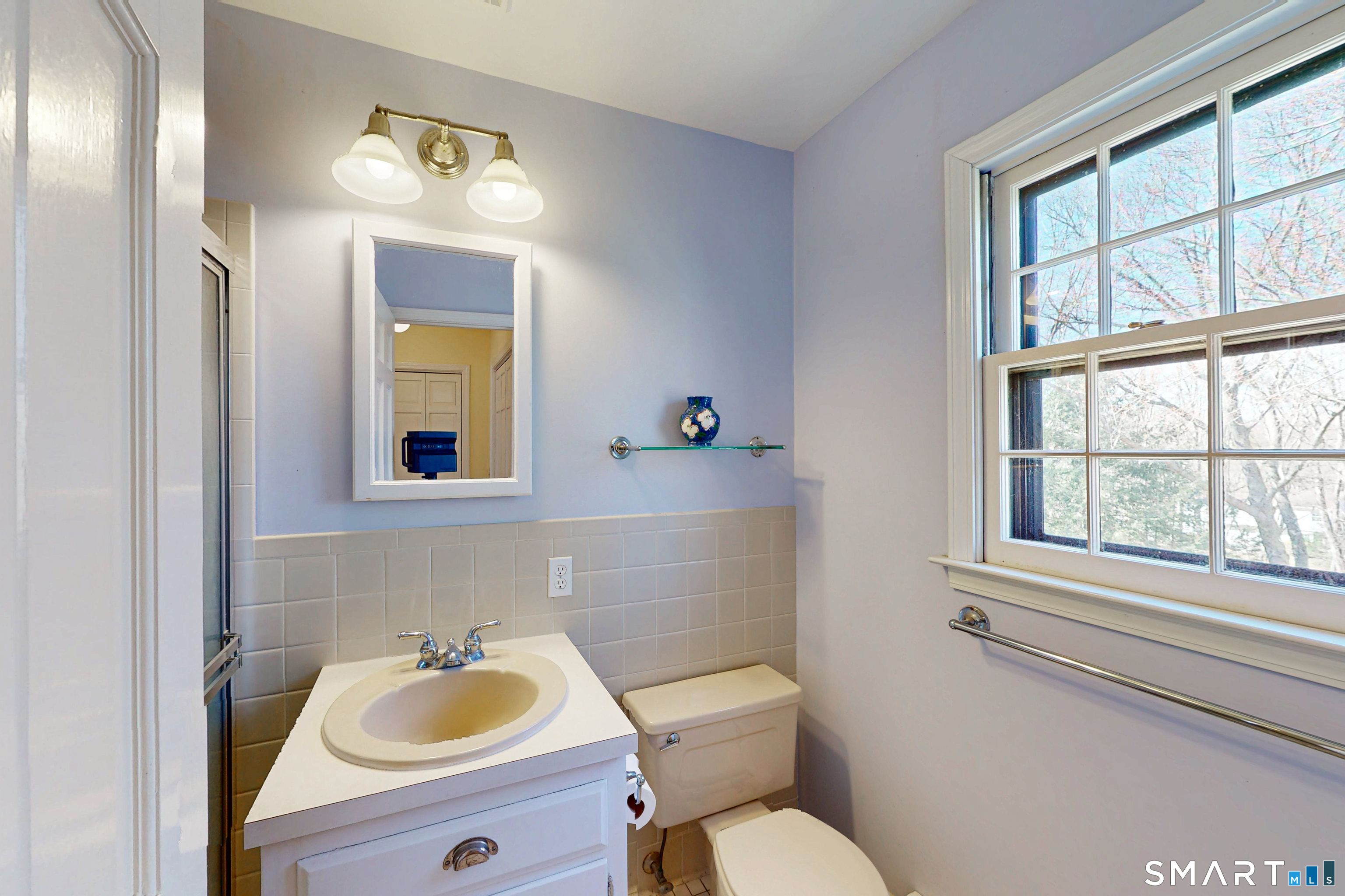 170 Boggs Hill Road Newtown, CT 06470 - Photo 24 of 39