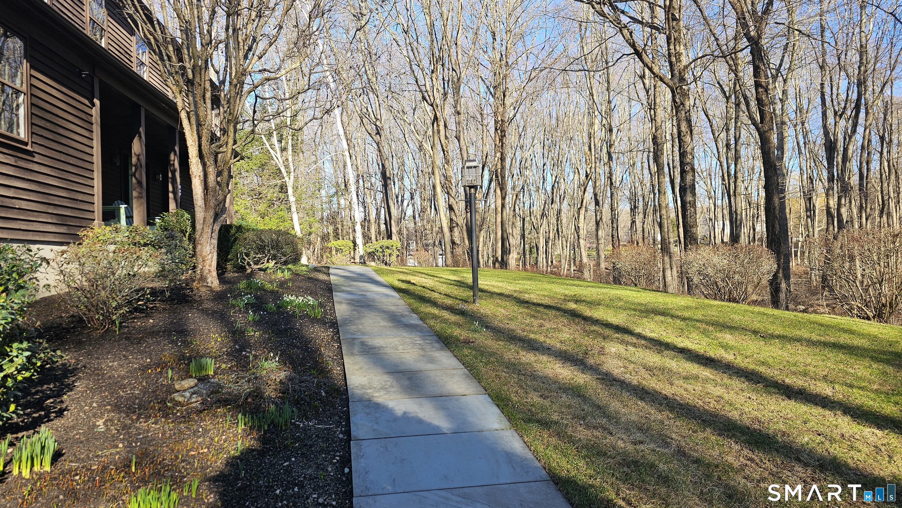 170 Boggs Hill Road Newtown, CT 06470 - Photo 33 of 39