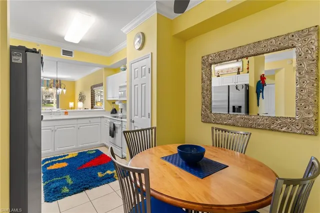 $399,900 | 3976 Bishopwood Court East, Unit 102, Naples, FL 34114