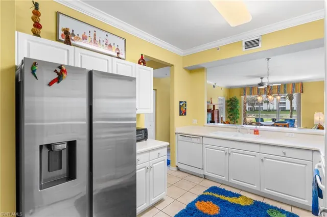 $399,900 | 3976 Bishopwood Court East, Unit 102, Naples, FL 34114