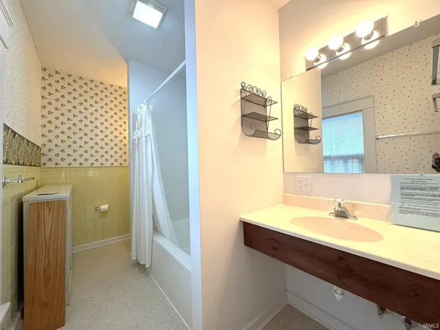 $249,900 | 722 West 4th Street, Marion, IN 46952