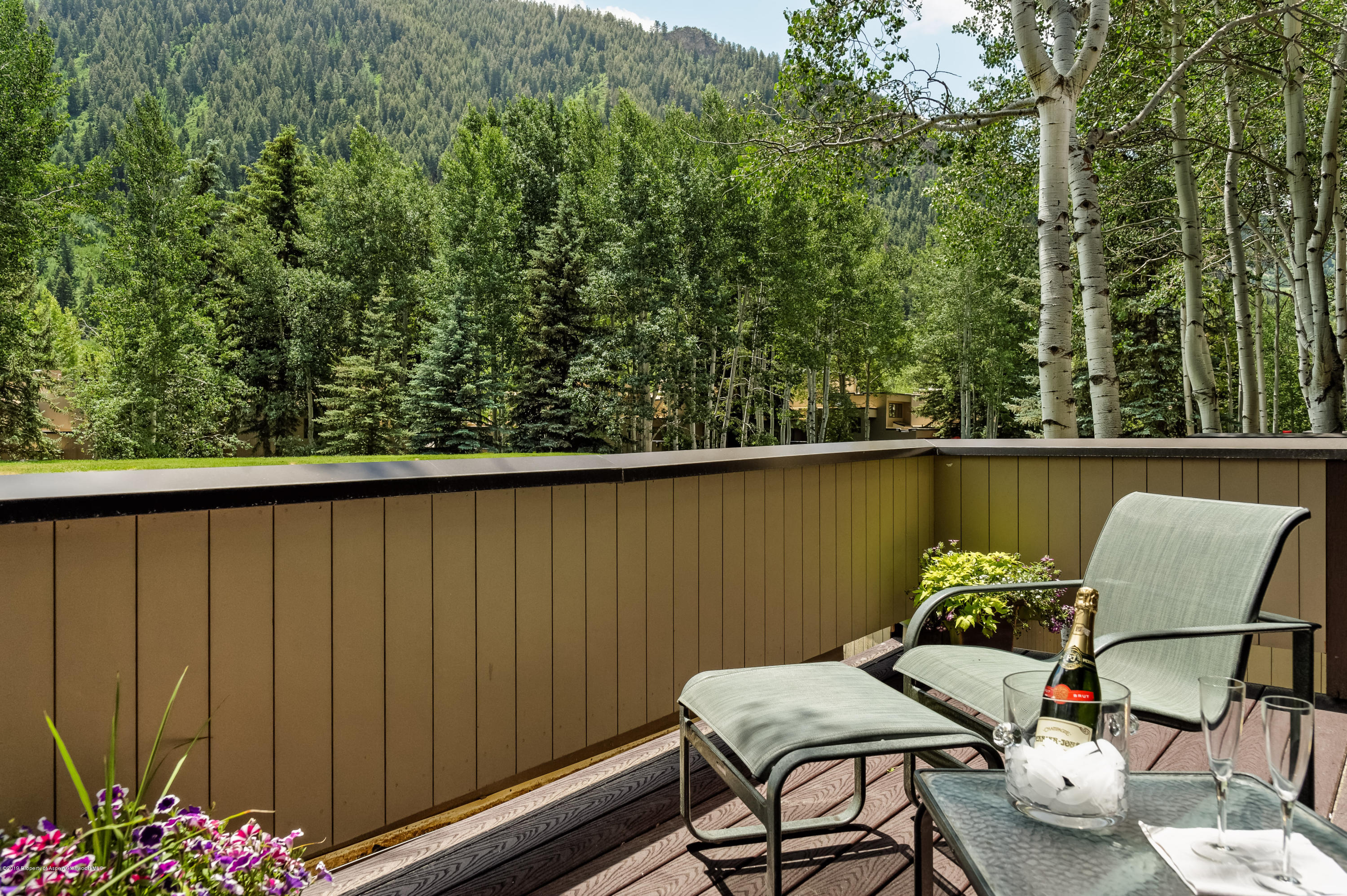 1434 Crystal Lake Road Aspen, CO 81611 - Photo 18 of 21 1434CrystalLake_HiRes017