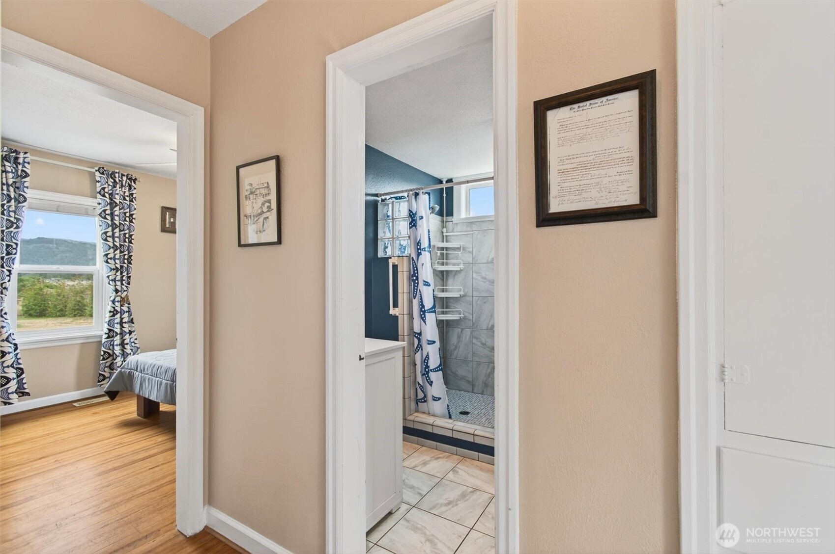 82 East Sunny Sands Road Cathlamet, WA 98612 - Photo 13 of 40