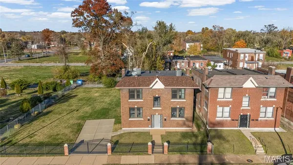 $325,000 | 3843 St Ferdinand Avenue, St. Louis, MO 63113