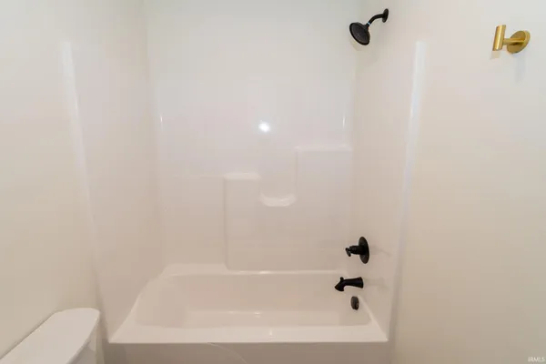 $210,000 | 1105 Edwardsburg Avenue, Elkhart, IN 46514