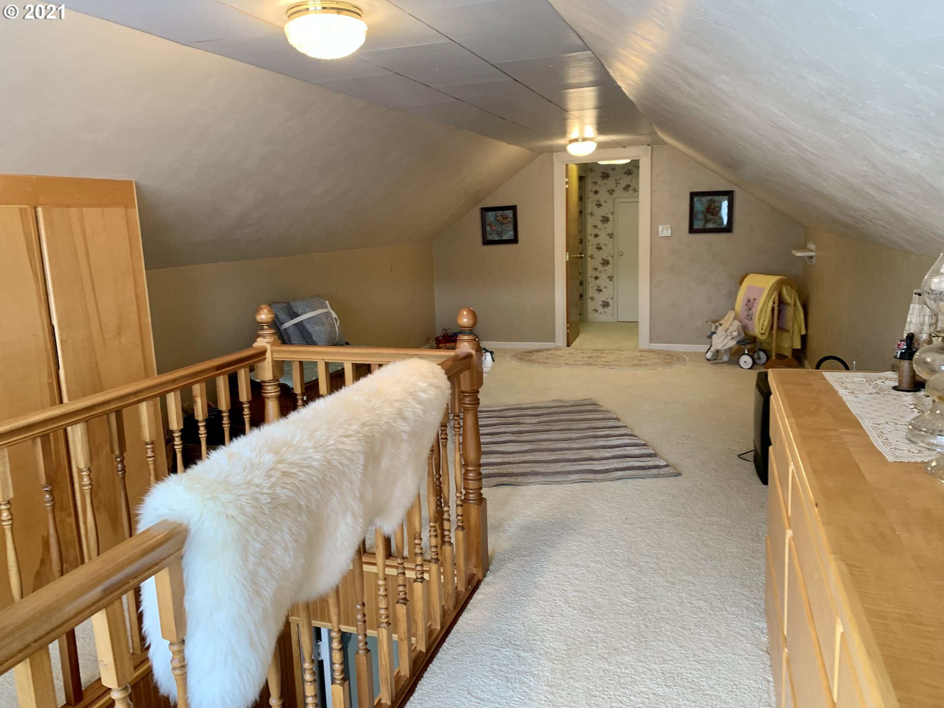 385 South 37th Street Springfield, OR 97478 - Photo 15 of 32