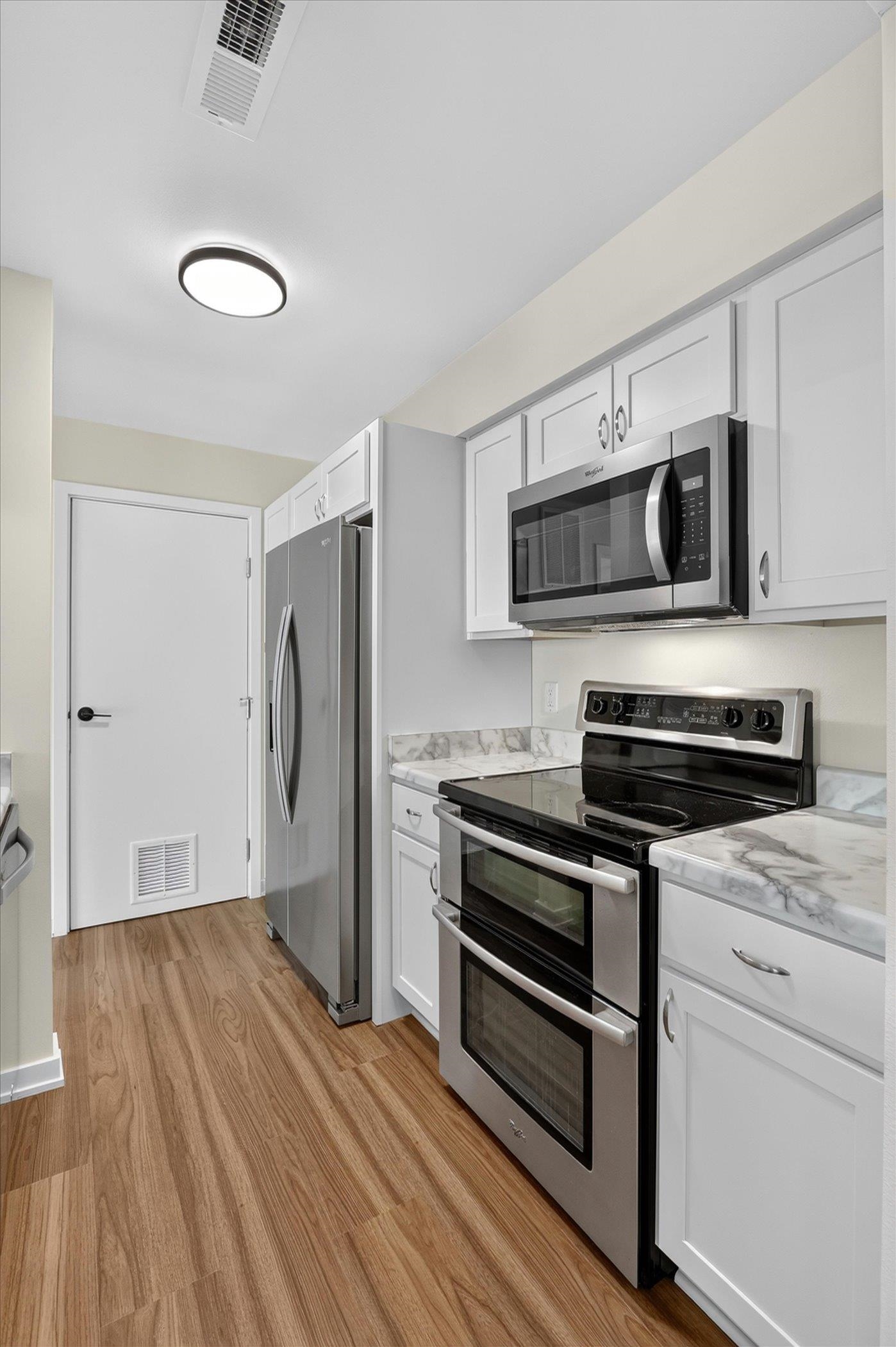 1011 South 2nd Street, Unit 3 Delavan, WI 53115 - Photo 17 of 45
