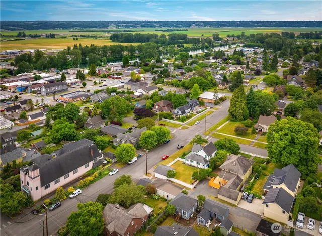 $1,095,000 | 307 Ave C, Snohomish, WA 98290