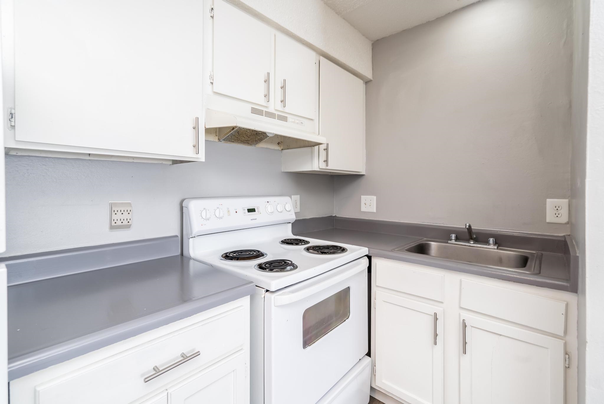 2116 South Seneca Street, Unit 24 Wichita, KS 67213 - Photo 16 of 21